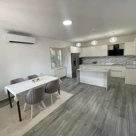 Modern House Kamez